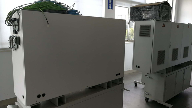Precision Jacquard control for high-performance warp knitting machines