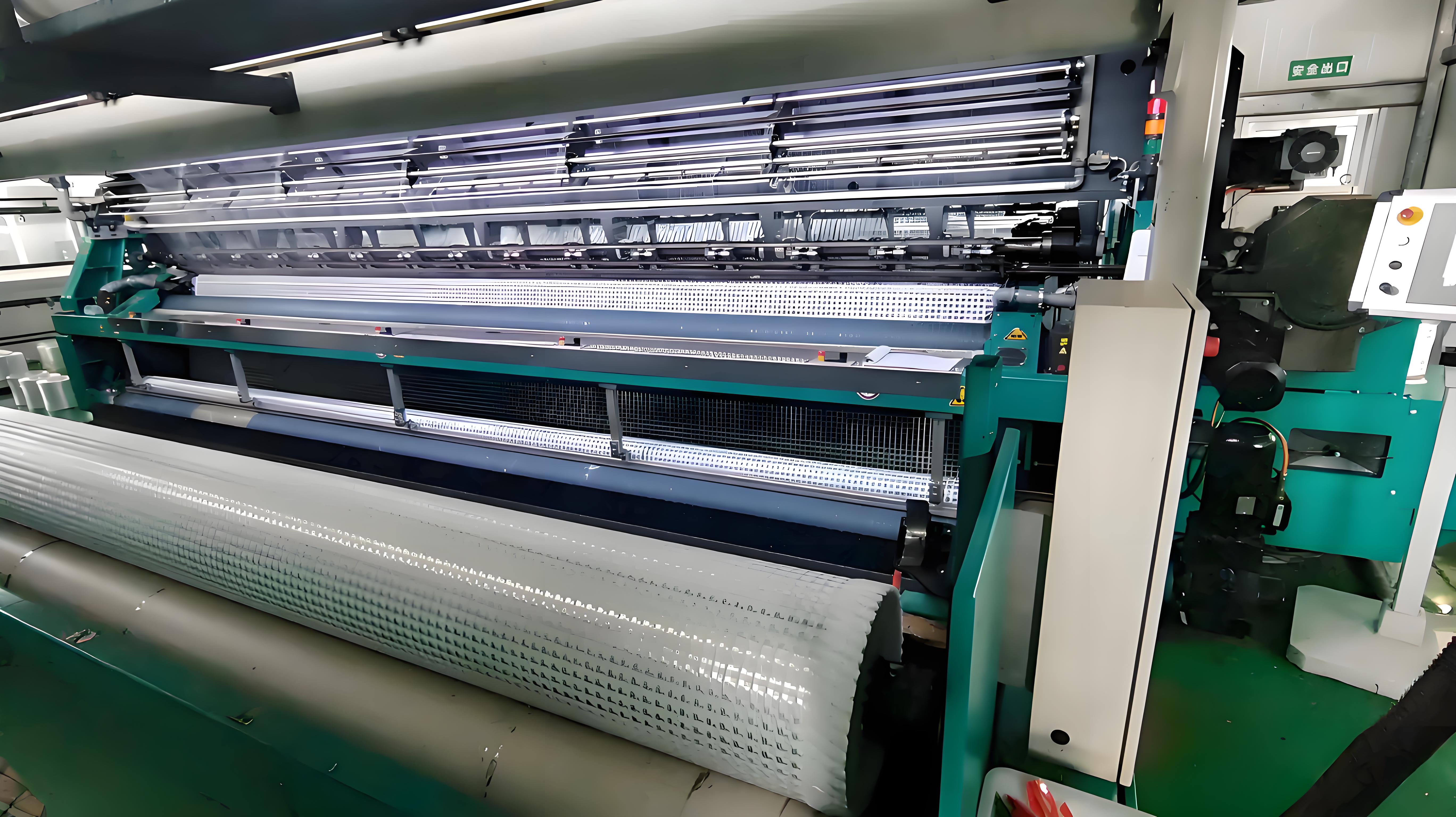 Full width interlining warp knitting machine